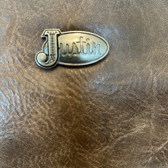 Justin western purse with zippered “conceal” pocket. Crystals, perfect condition - Picture 5 of 11